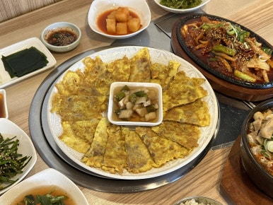 영천 해장국 감자탕 이미지