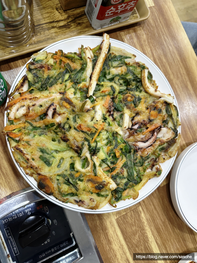 항아리수제비칼국수 이미지