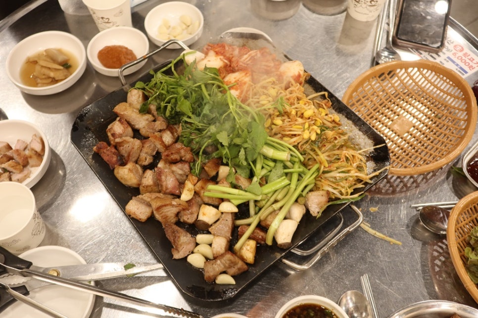 풍성한뒷고기 이미지