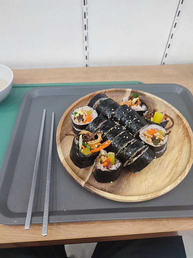 윤정김밥 이미지