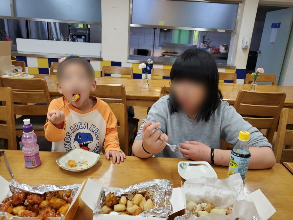 바삭통통 닭강정 이미지