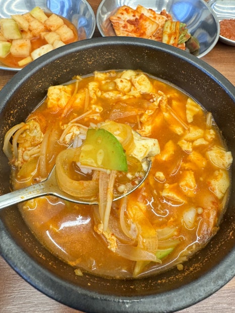 정성 한우 국밥 이미지