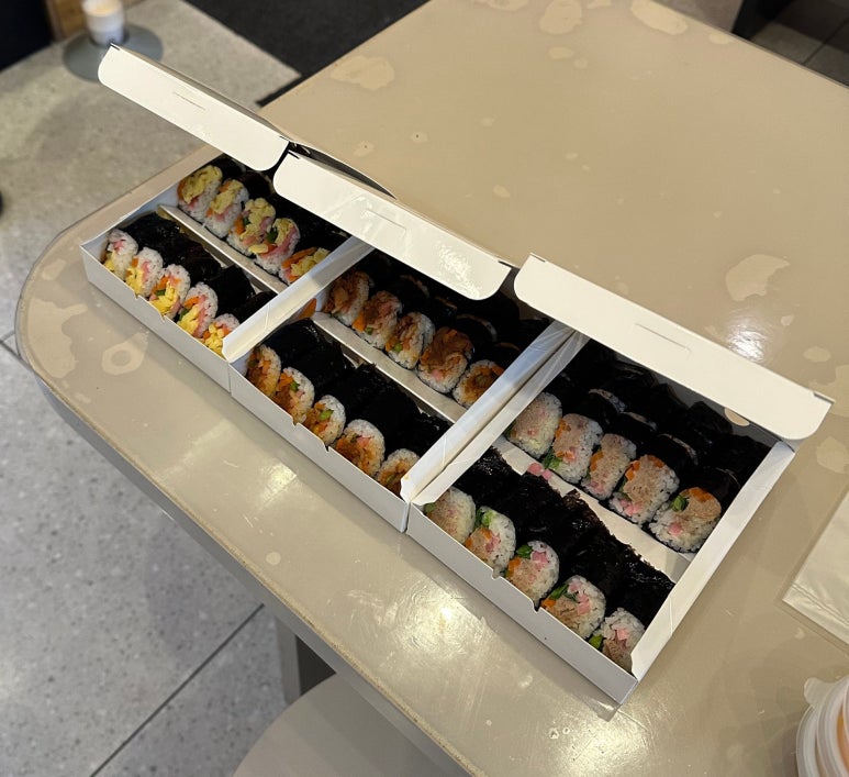 예쁨씨미니김밥 이미지
