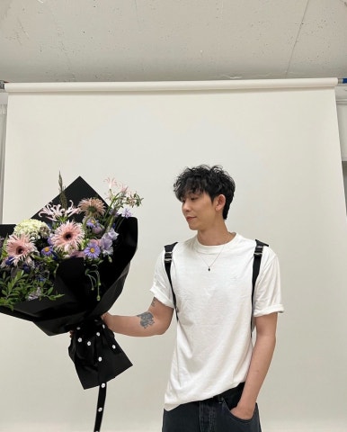 화이트쿤스트 이미지