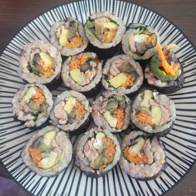 해바라기꼬마김밥 이미지
