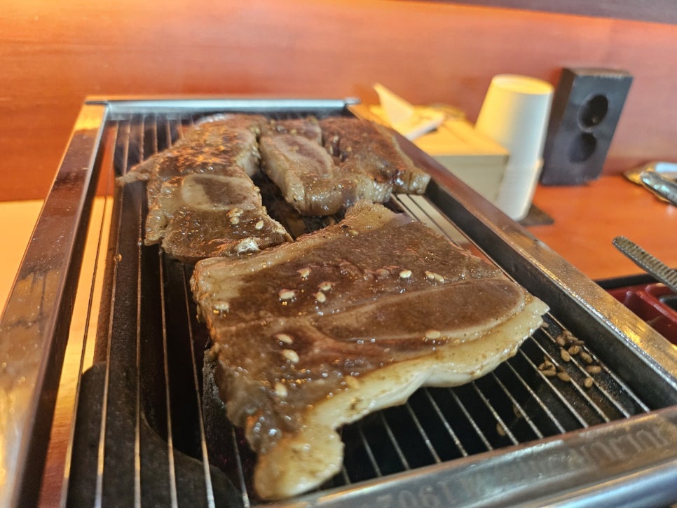 일품화로정식 이미지