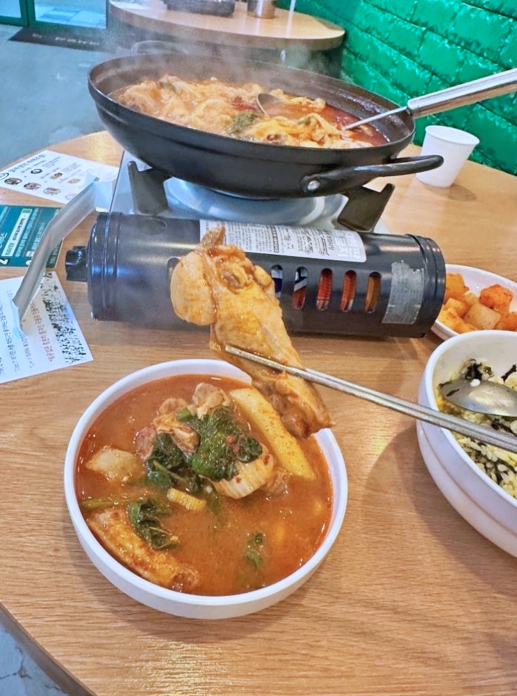 승도리네곱도리탕화성 이미지
