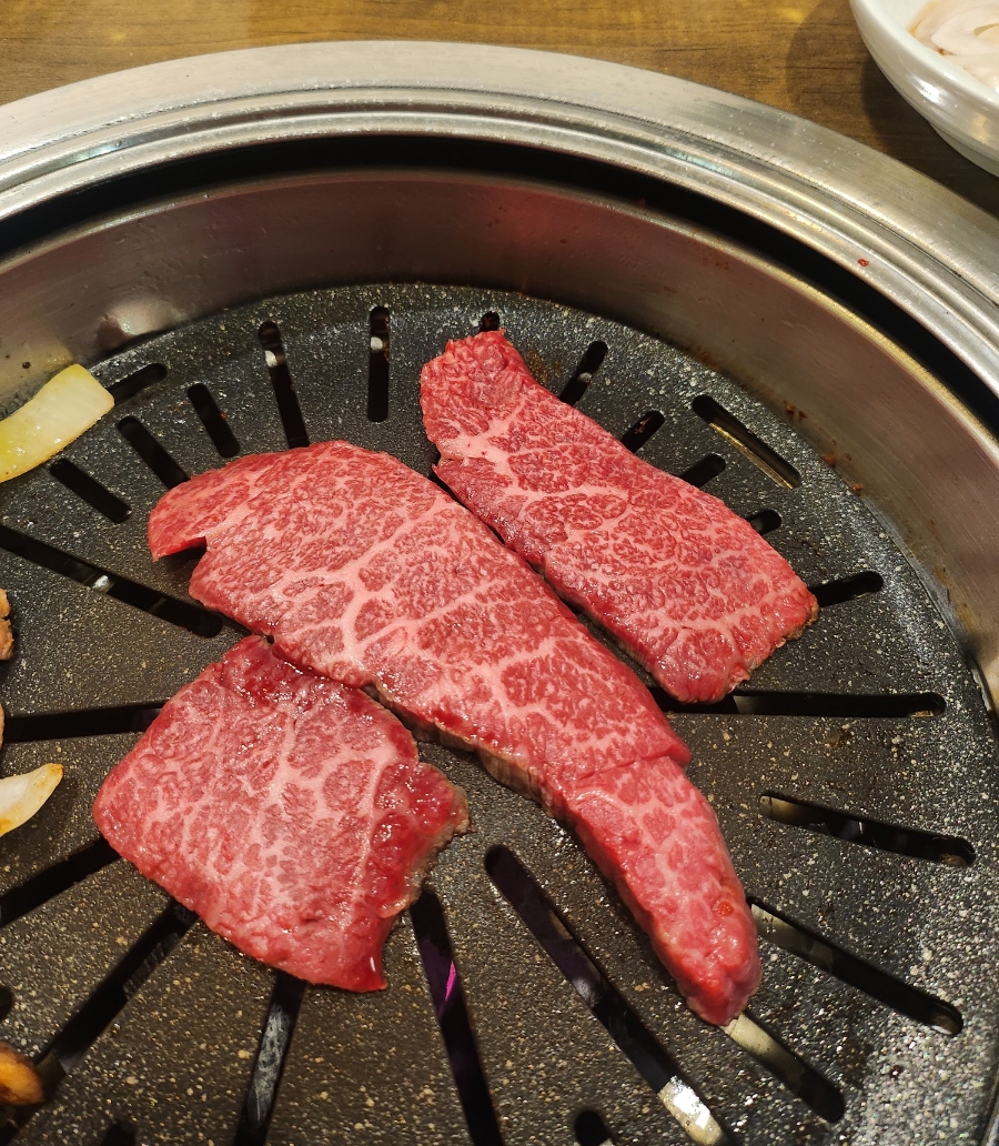 천생골한우앤돼지마을 이미지