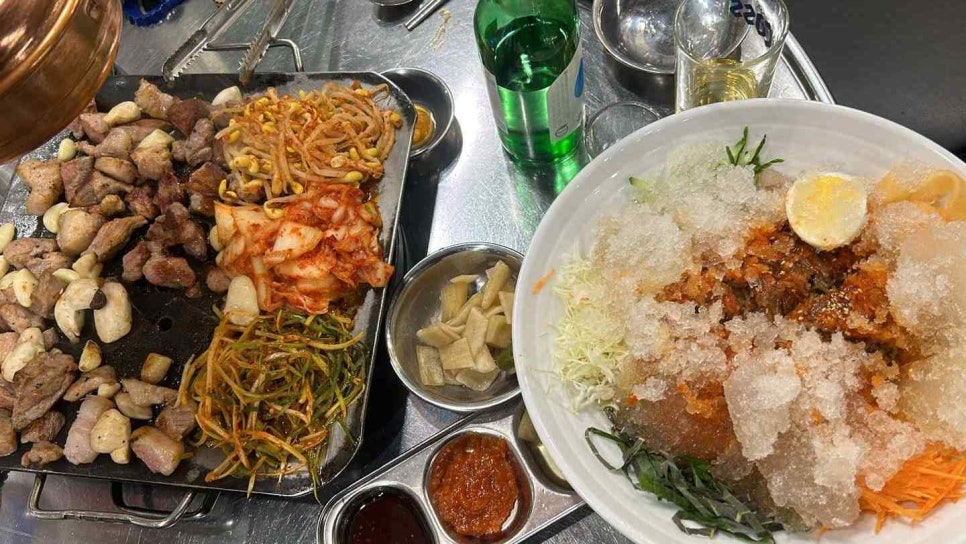 뒷고기냉면 이미지