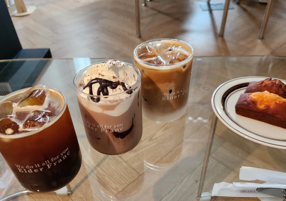 엘더프랑 부산점 이미지