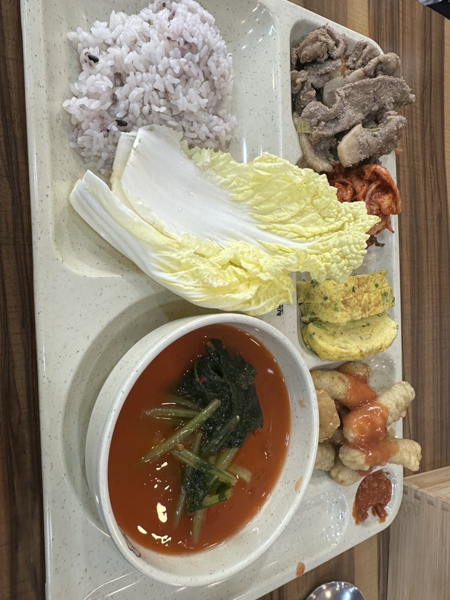 명동한식뷔페명동밥차 이미지