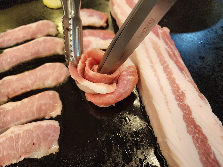 화돈화우김해 이미지