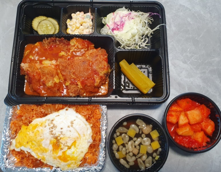 부처네왕돈까스 이미지