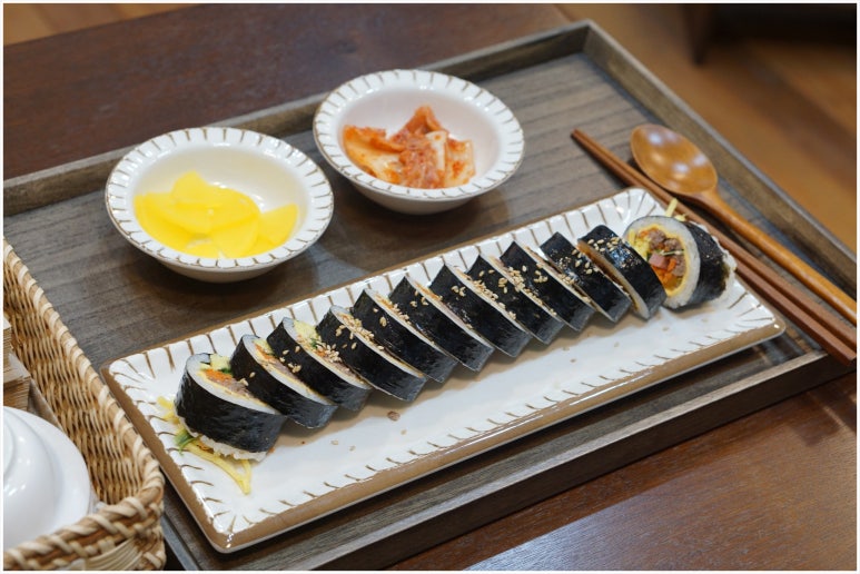 애기김밥 이미지