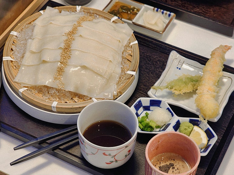 요미우돈교자 해리단길 이미지