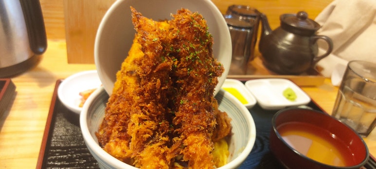 카네카츠 이미지