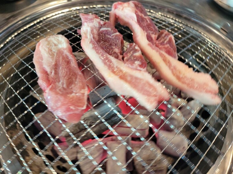 맛집뒷고기 이미지