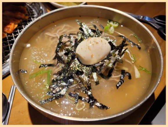 숯불과 닭갈비 이미지