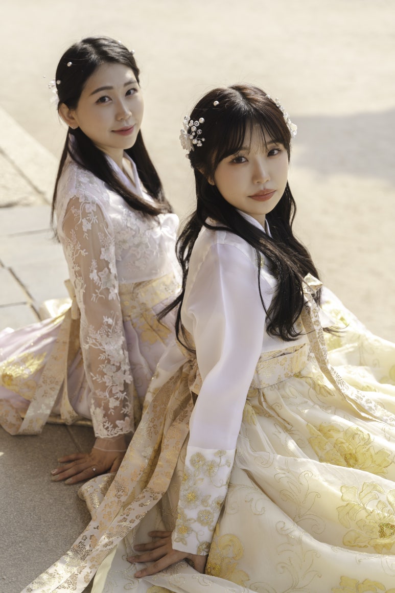 지지배배스튜디오 이미지