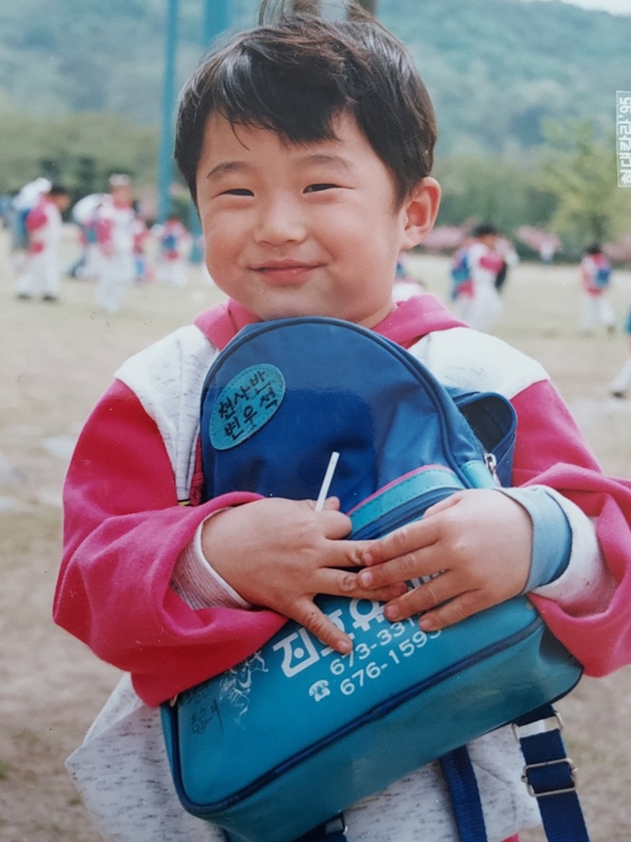 우신 엔터테인먼트 이미지