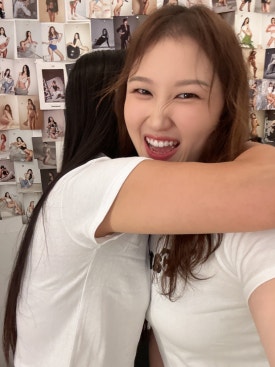 봉살롱 이미지