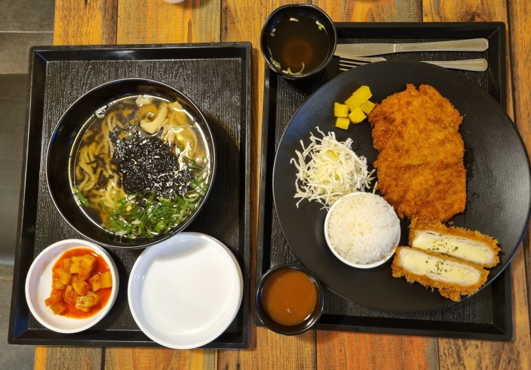 청기와돈카츠 이미지