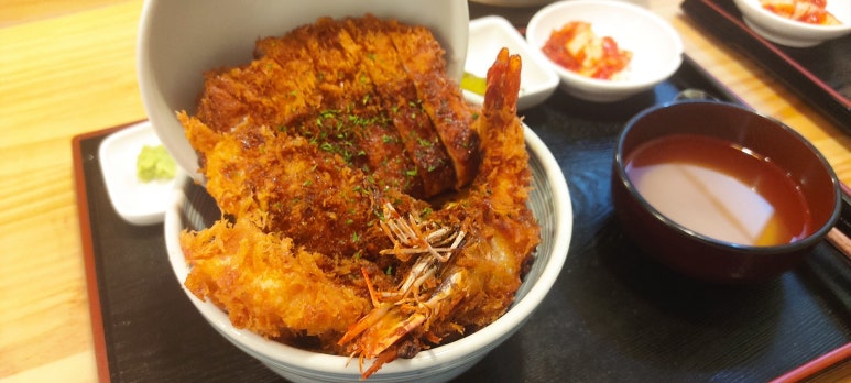 카네카츠 이미지