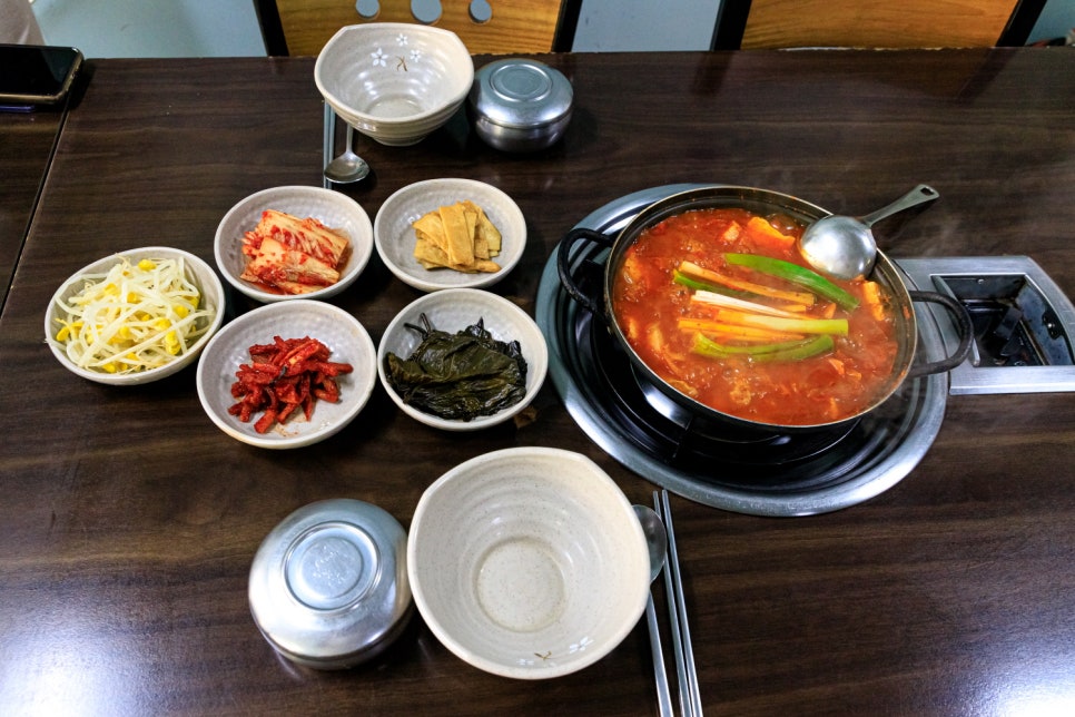 맛나김치찌개 이미지