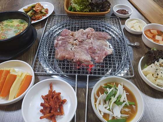 둔내숯불닭갈비 이미지