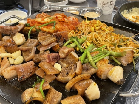 뒷고기랑껍데기 이미지