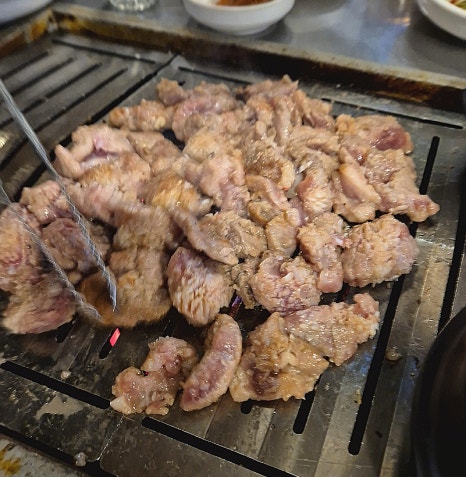 연탄닭발구이 이미지