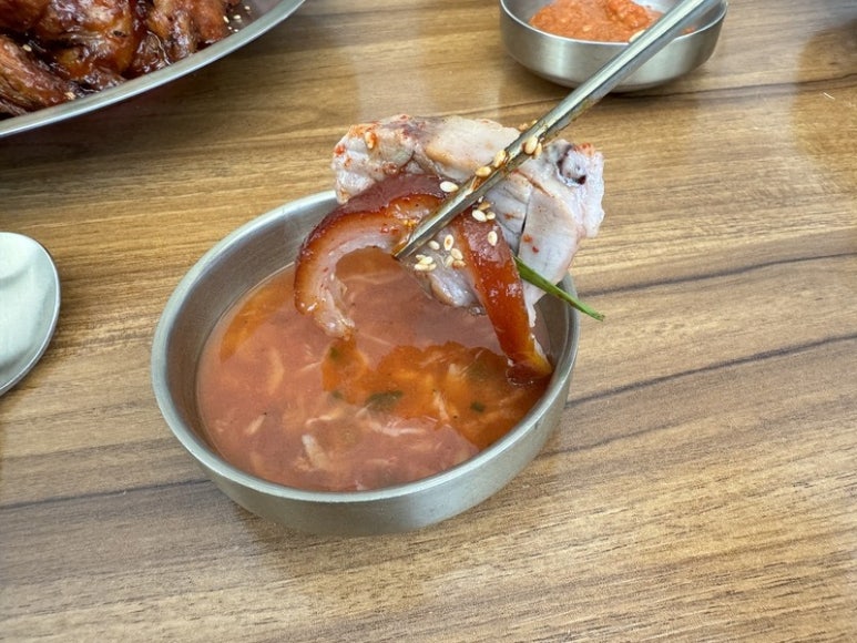 서래족발 이미지
