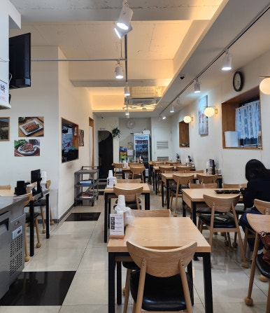 수정닭반마리칼국수 이미지