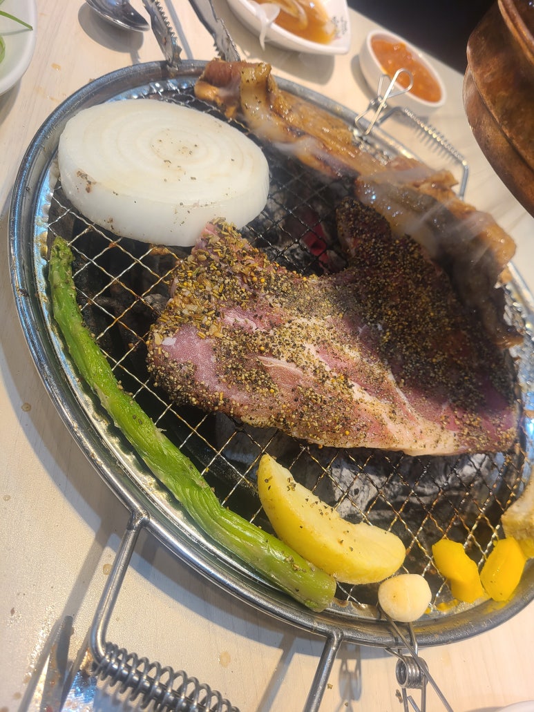 명륜진사갈비 파주금촌점 이미지