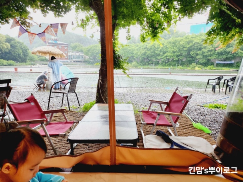 동성준 F&B 이미지