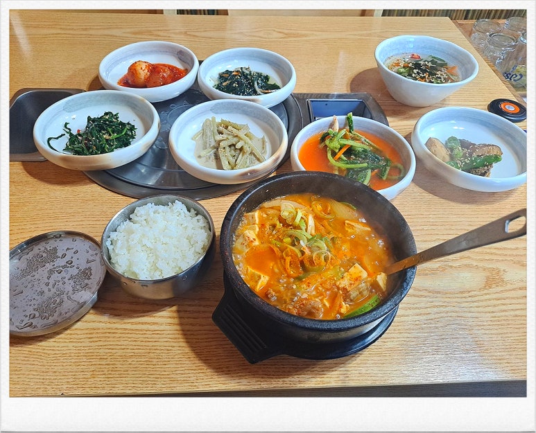 담쟁이식당 이미지
