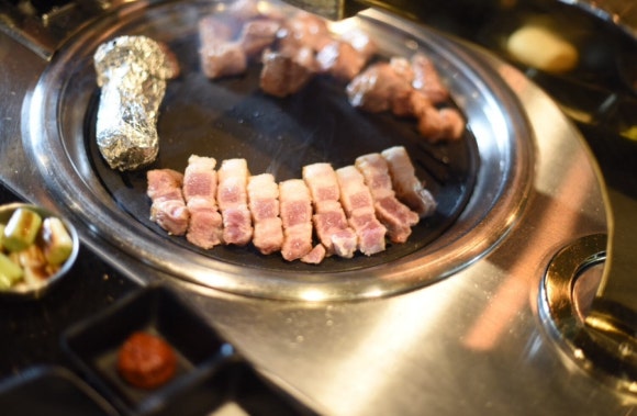 금돼지 삼겹살 이미지