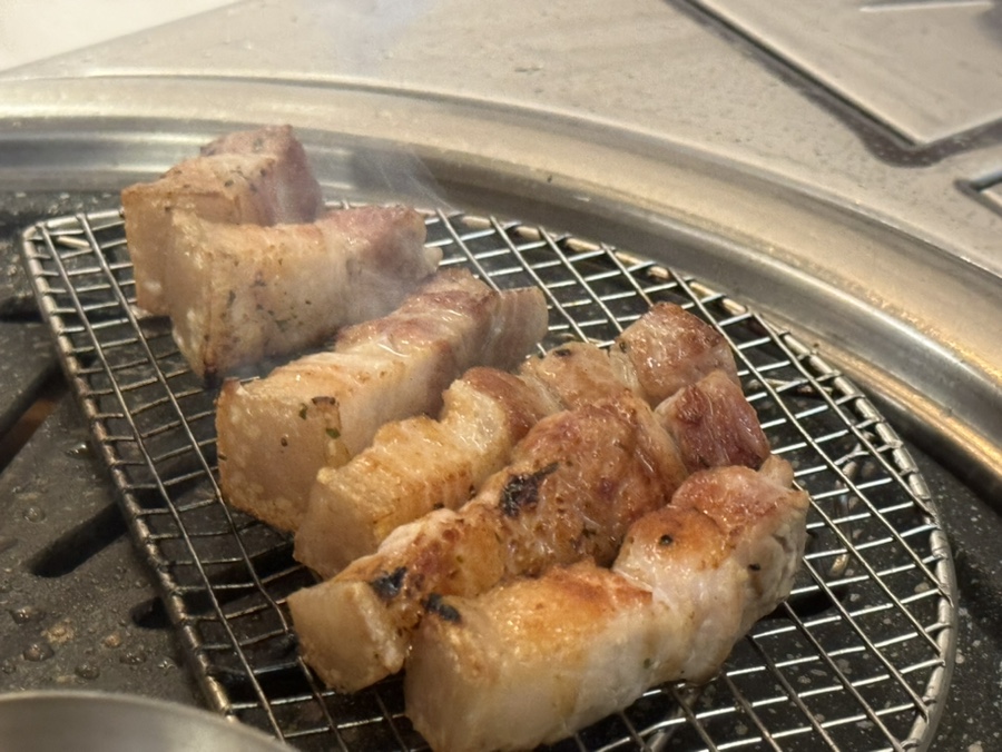 육돈가 이미지