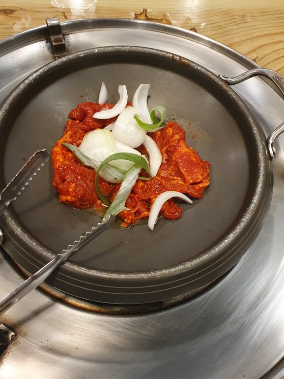 무쇠식당 이미지