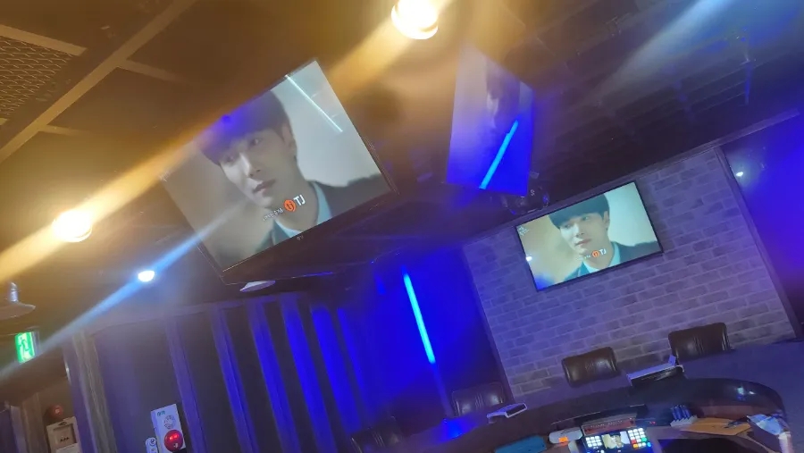 부산원탁가라오케 이미지
