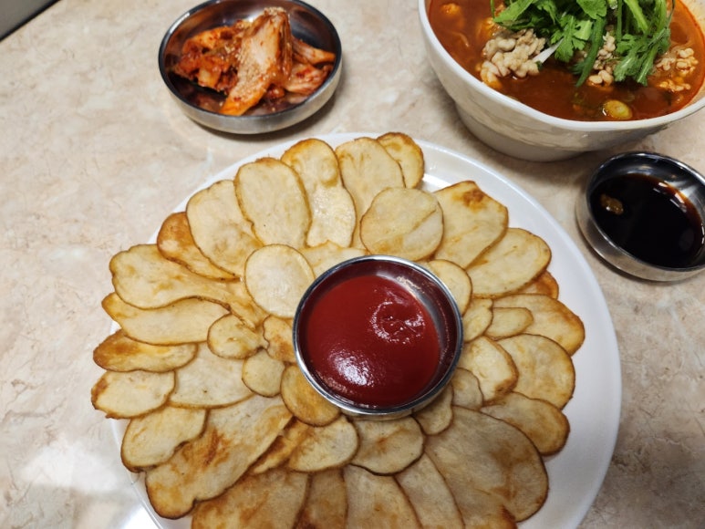 제주곤이칼국수반고개점 이미지