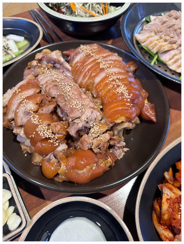행복한족발보쌈 이미지