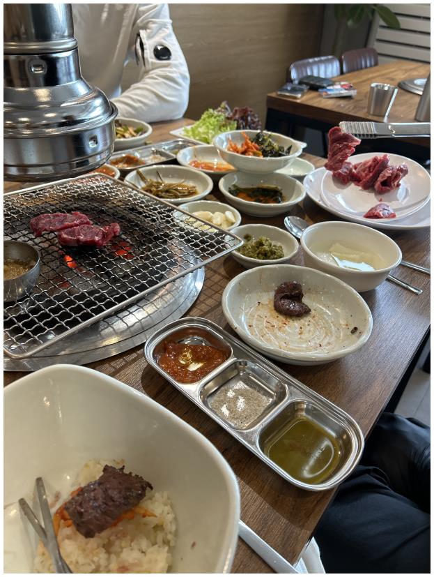 대한한우숯불구이 이미지
