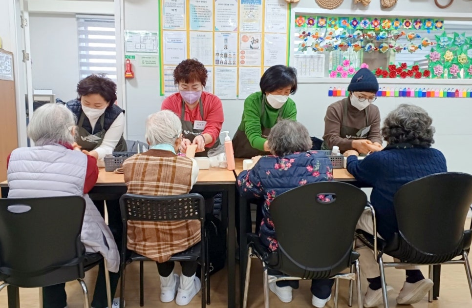 별빛네일 이미지