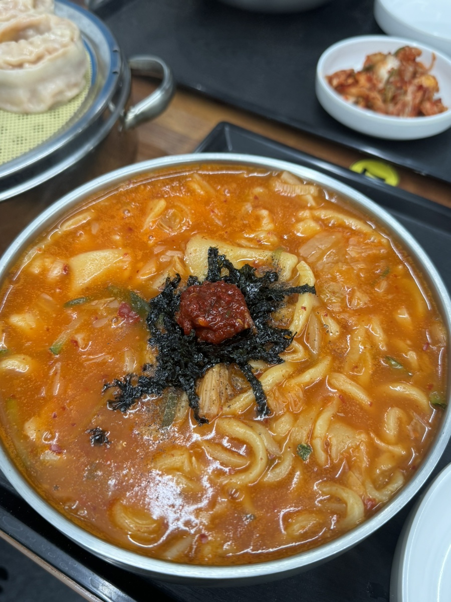 은혜손칼국수칡냉면 이미지