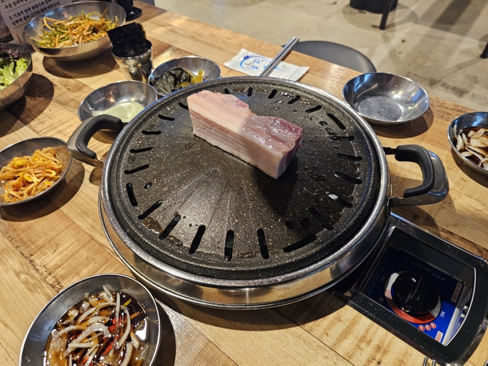 모름지기연탄구이 이미지