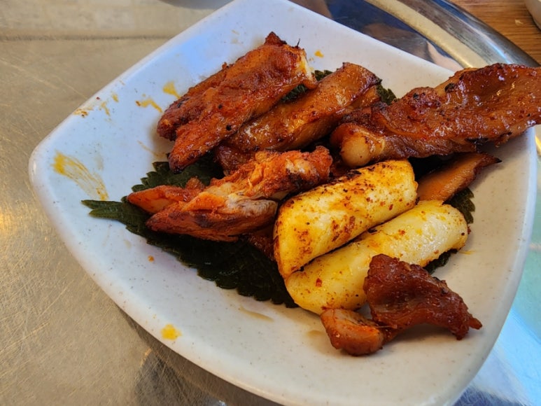 설악막국수춘천닭갈비 이미지