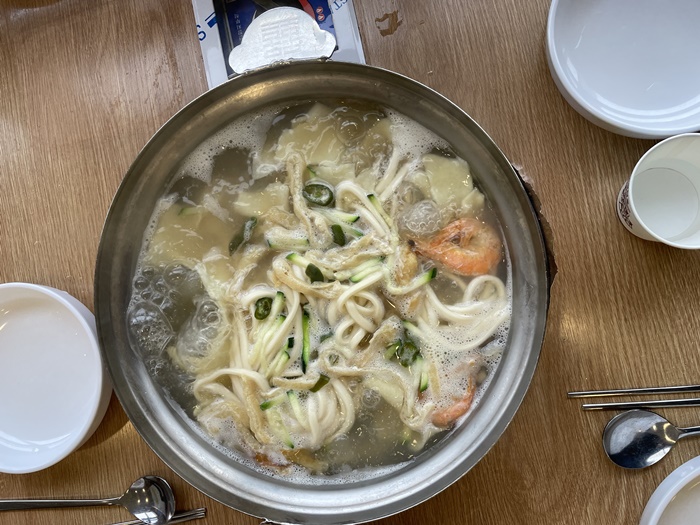 정통칼국수 이미지
