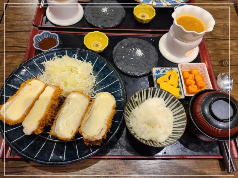 도쿄커틀릿 이미지