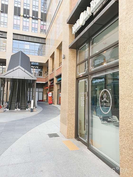 라벨르네일 이미지